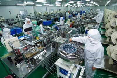 打開心臟、探針入腦、放血療法…瘋狂的外科醫生,為何一次次突破認知邊界?